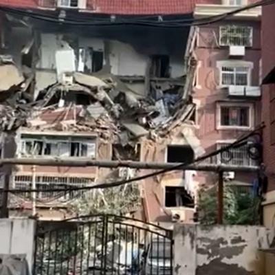 7月19日清晨，天津市北辰區歡顏里小區發(fā)生燃氣爆燃。